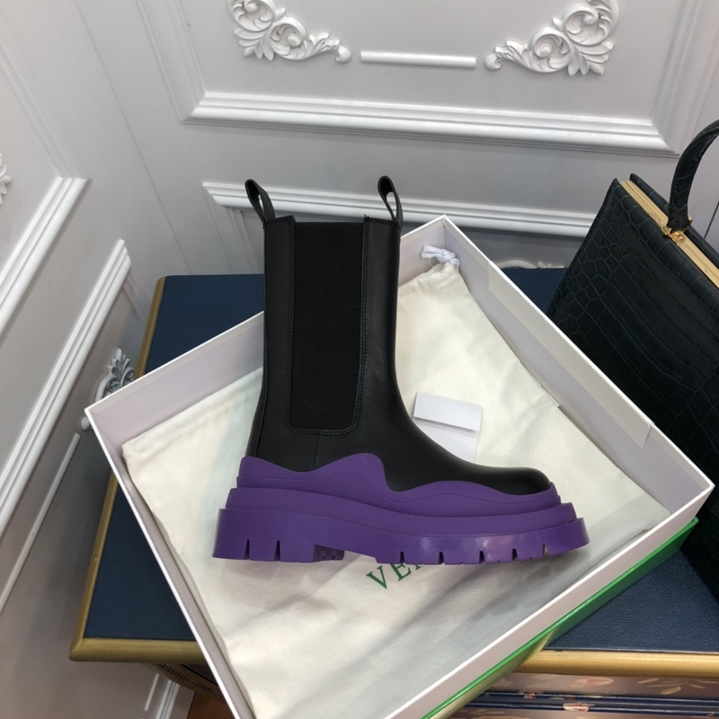 b0tte*a Ven*ta tire leather ankle boots