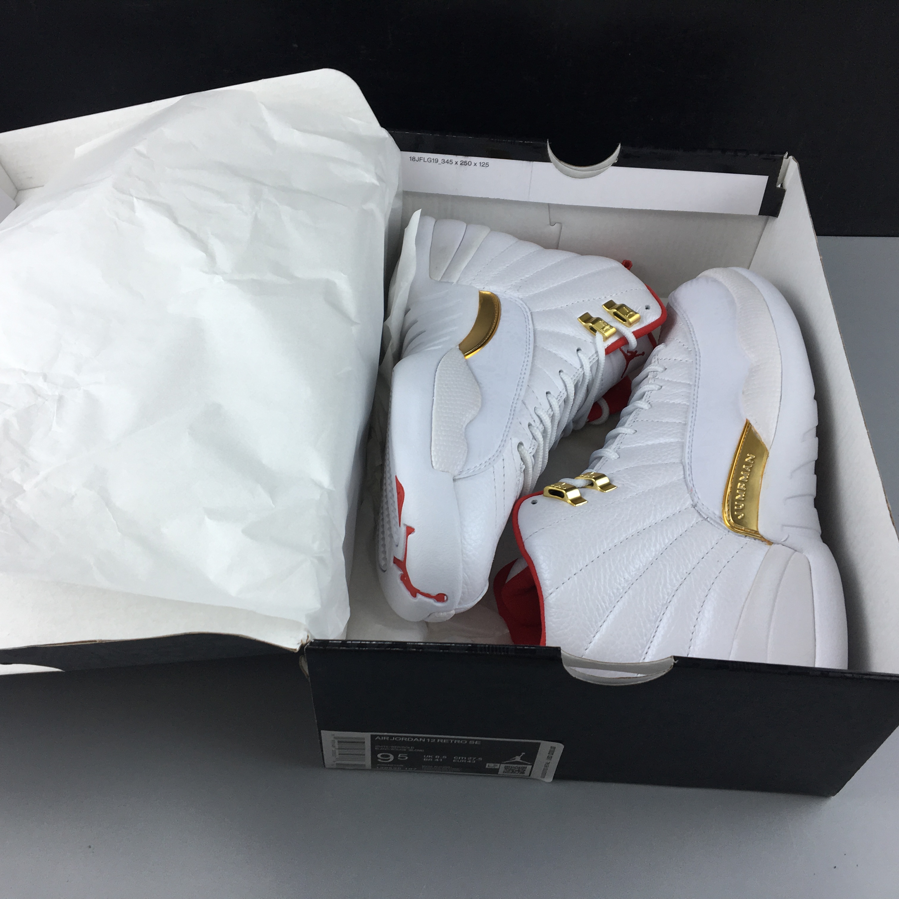 Air Jordan 12 Retro Hyper Royal AO6068-004