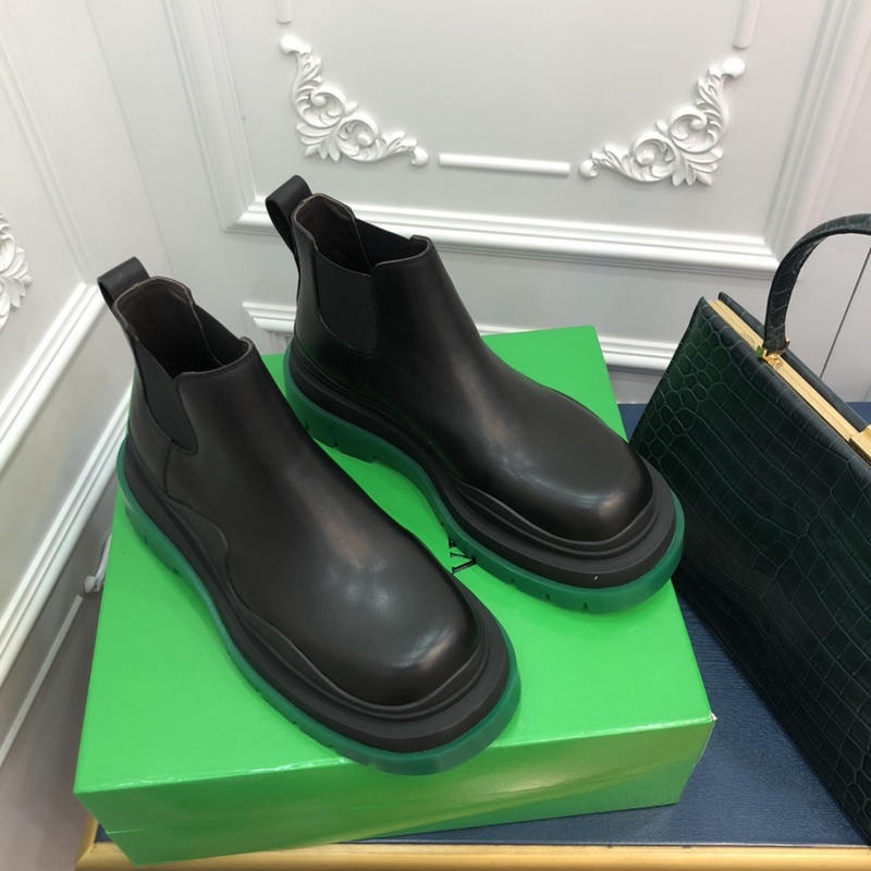b0tte*a Ven*ta tire leather ankle boots