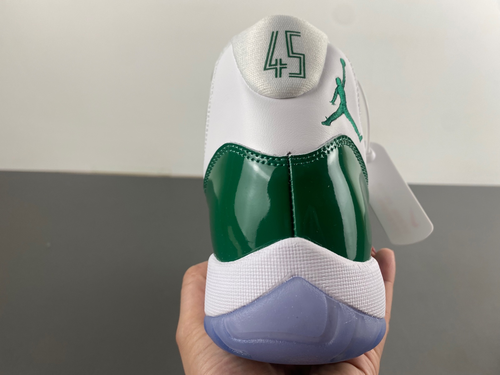 Air Jordan 11 CT8012-113