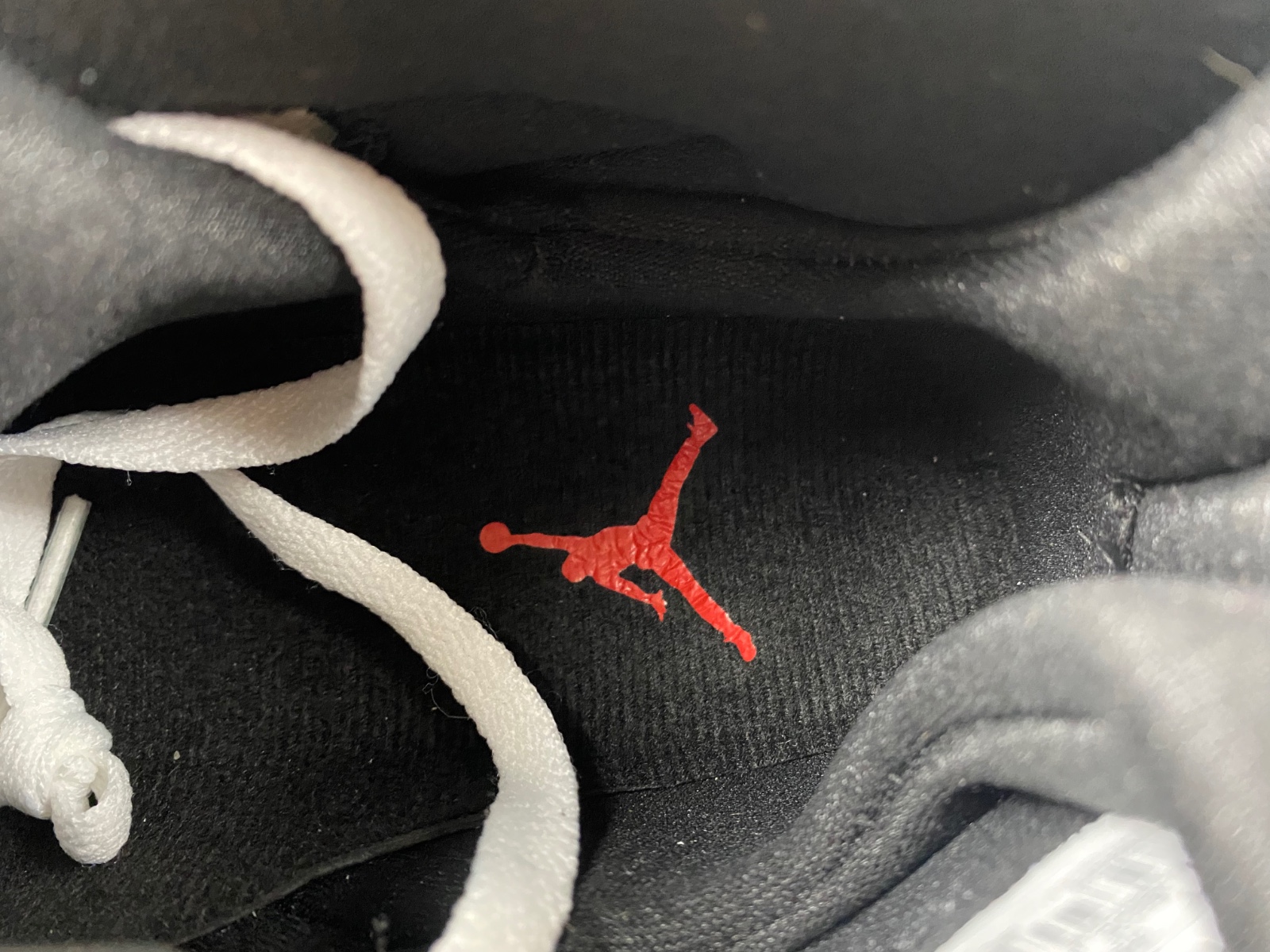 Air Jordan 8 Retro