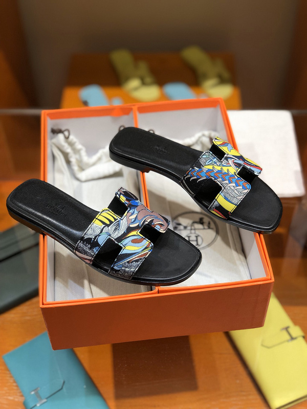 ORAN SANDAL