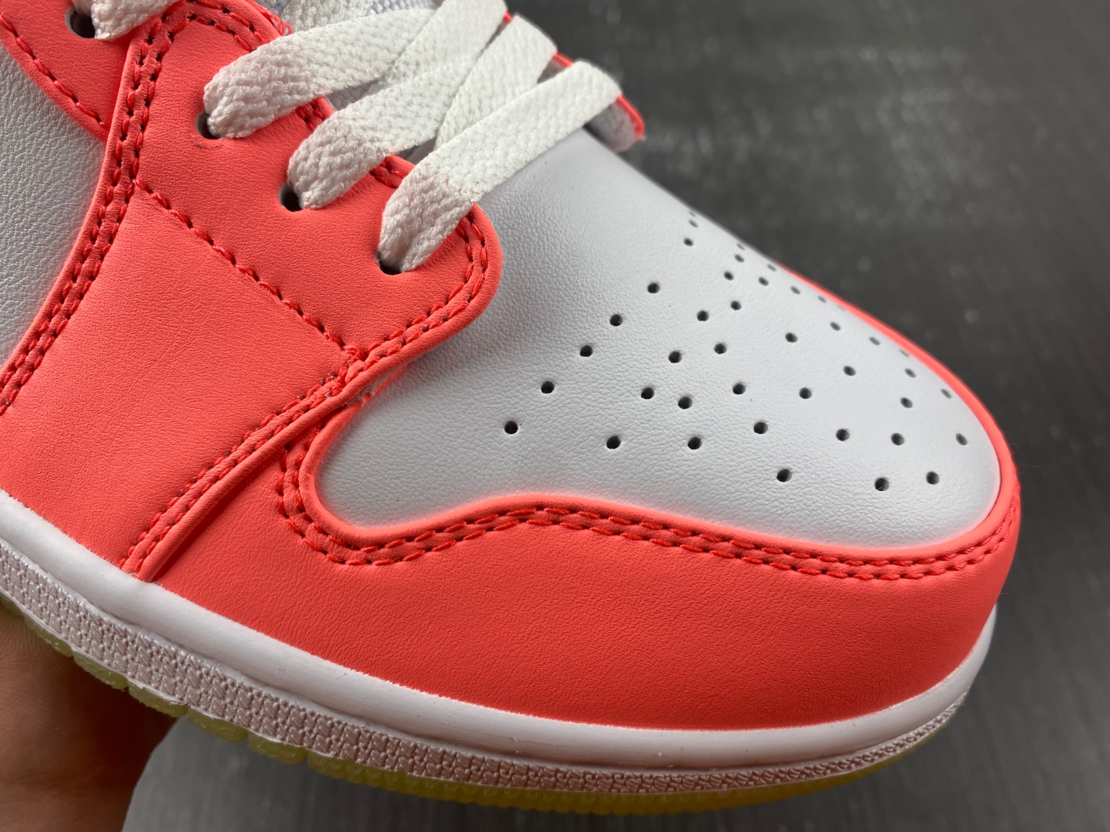 Air Jordan 1 Low SE
