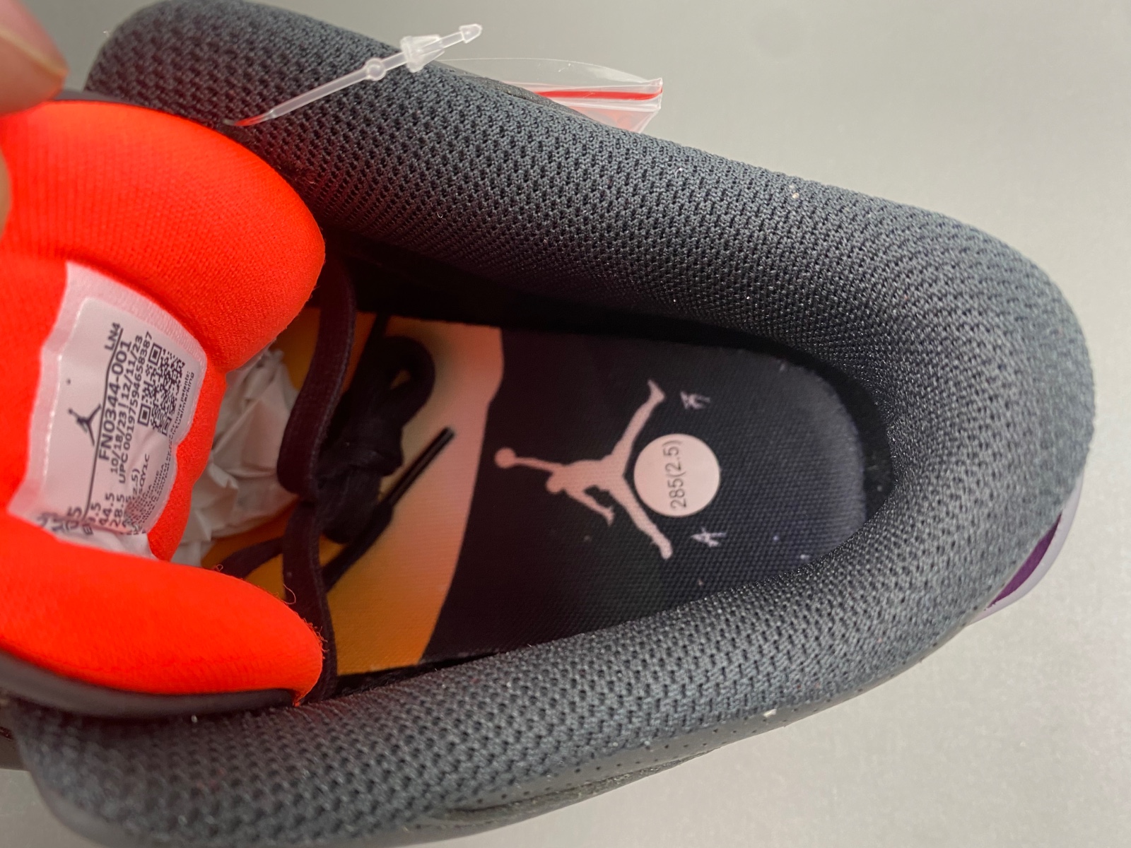 J Balvin x Air Jordan 3 "Rio" FN0344-001
