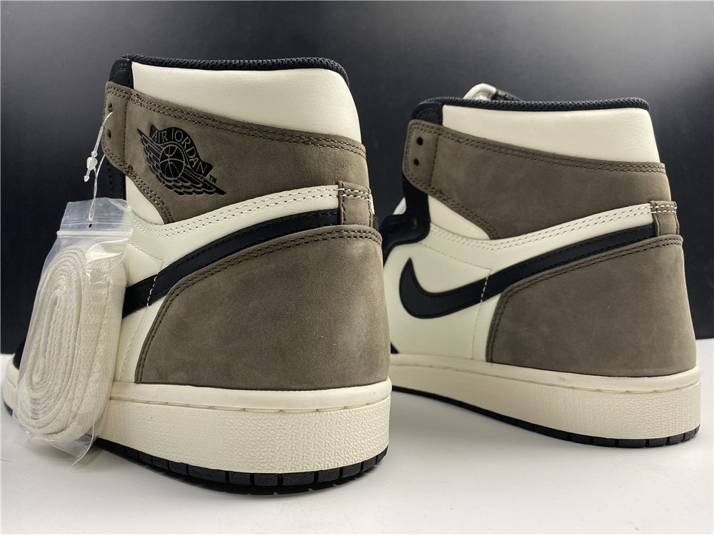 Air Jordan 1 Retro High OG 