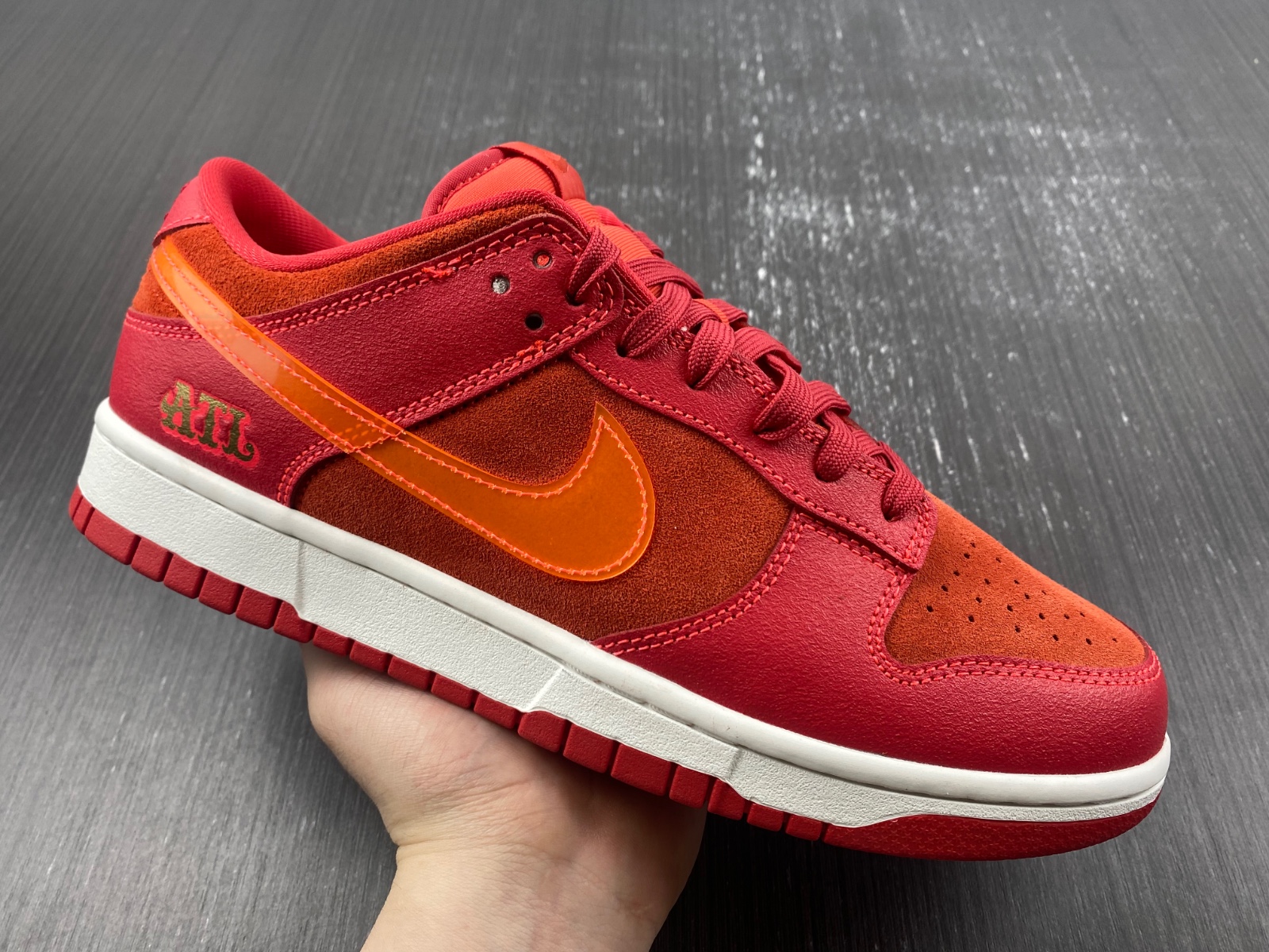 Nike Dunk Low ATL FD0724-657
