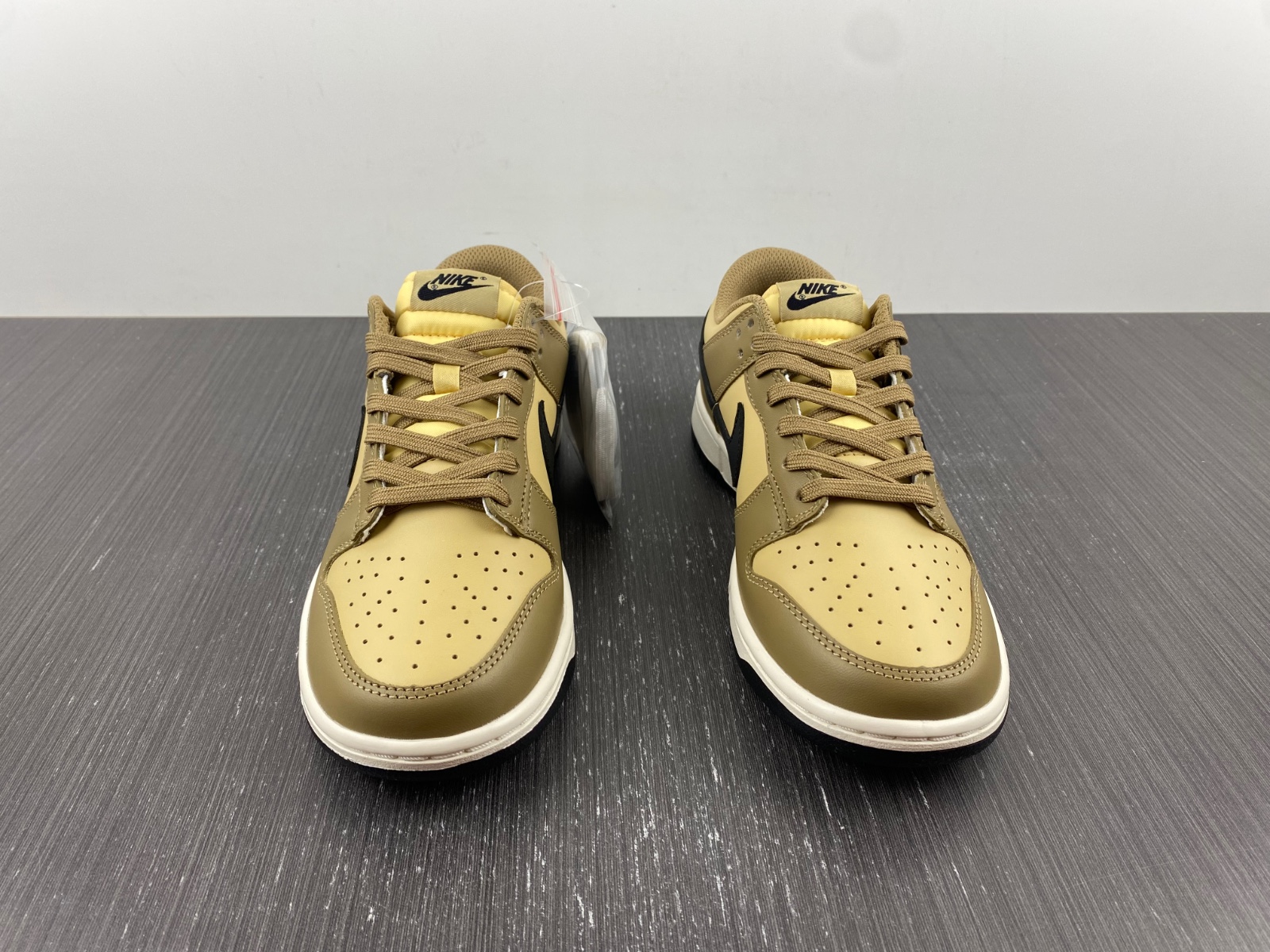 Nike Dunk Low “Dark Driftwood” DD1503-200