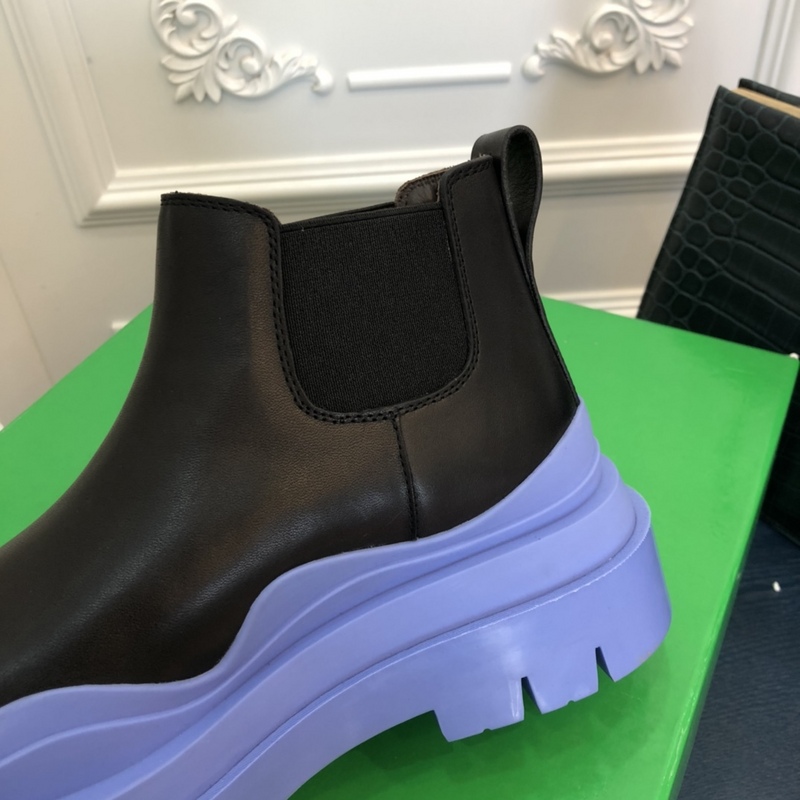 b0tte*a Ven*ta tire leather ankle boots