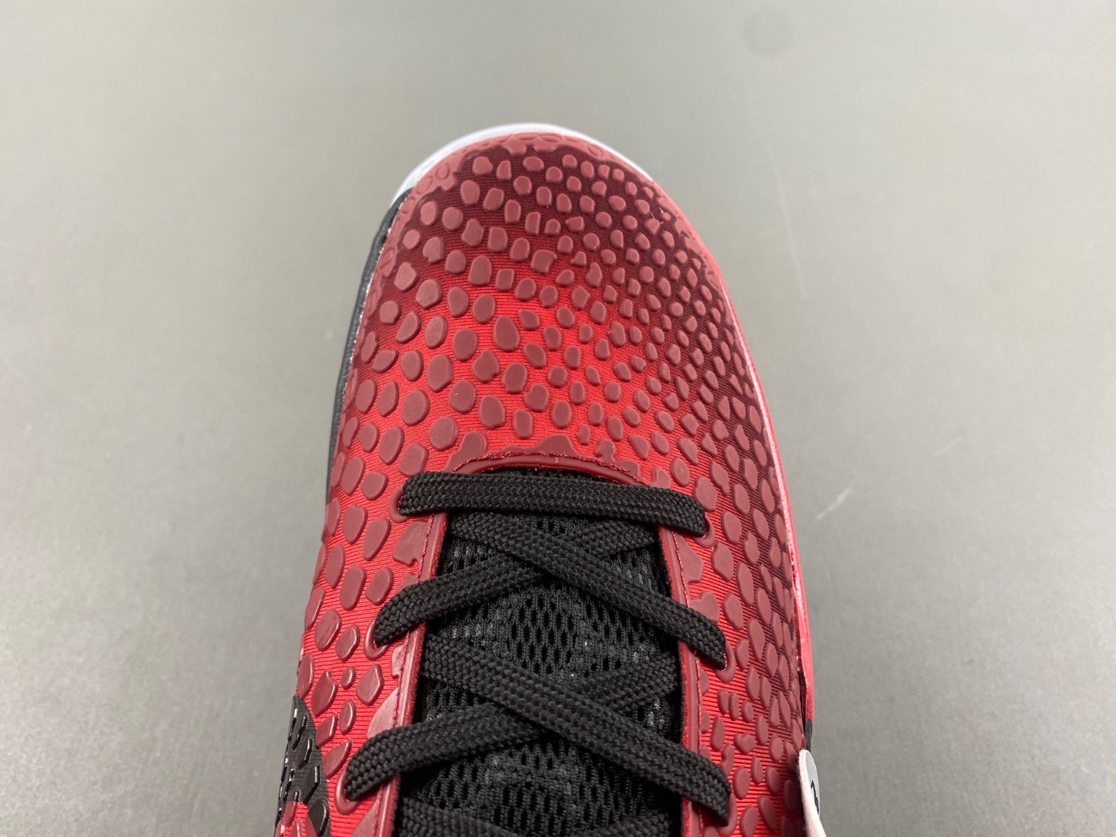 Kobe 6 Protro DH9888-656