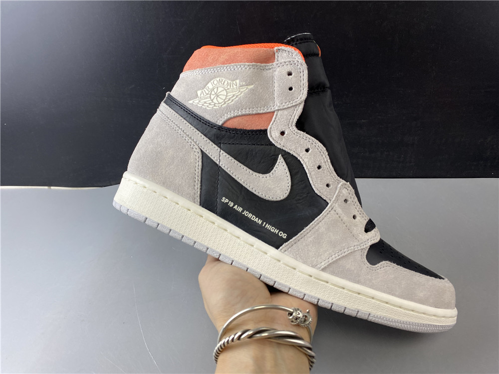 Air Jordan 1 Retro High OG