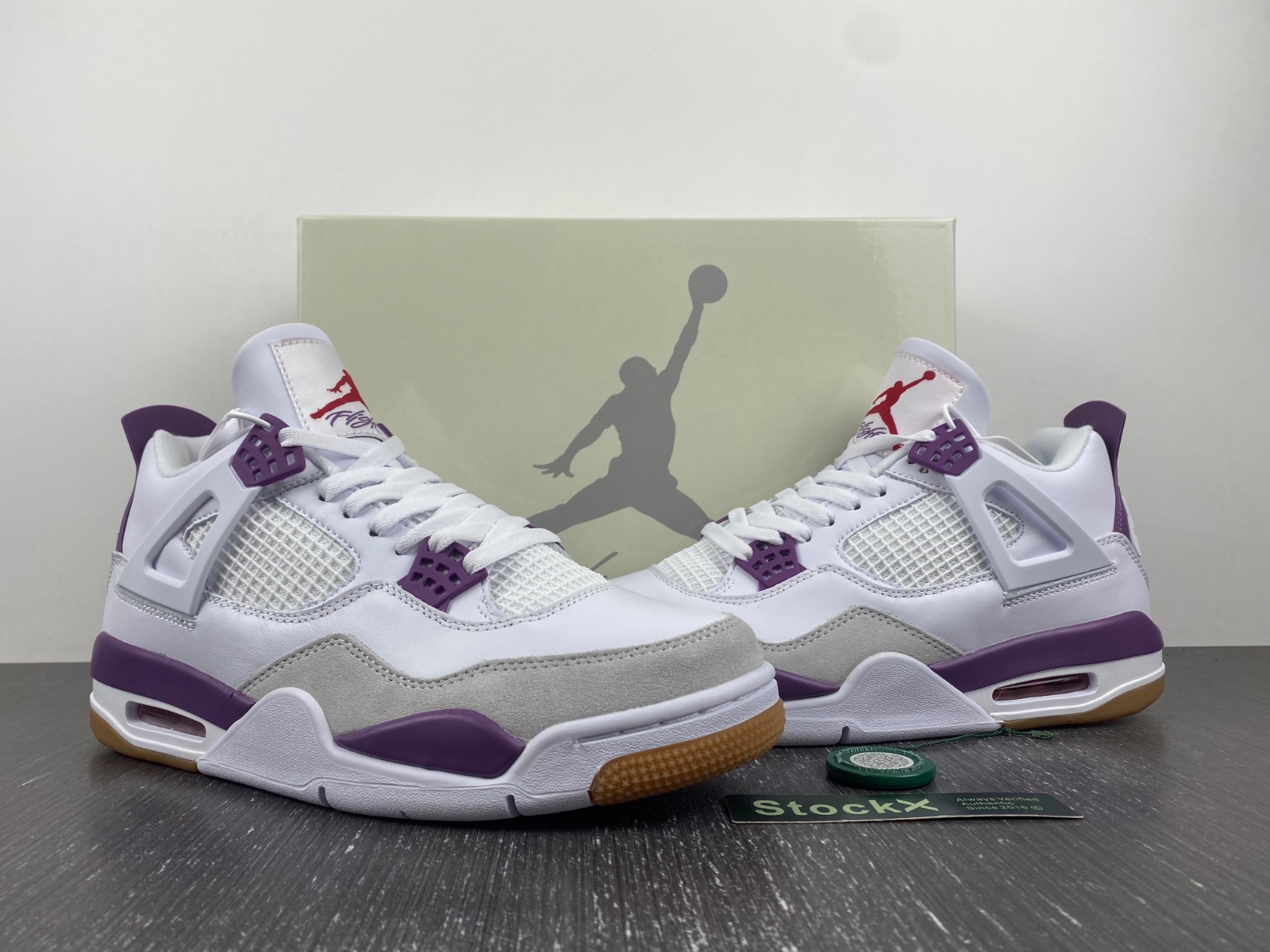 Nike SB x Air Jordan 4 customize