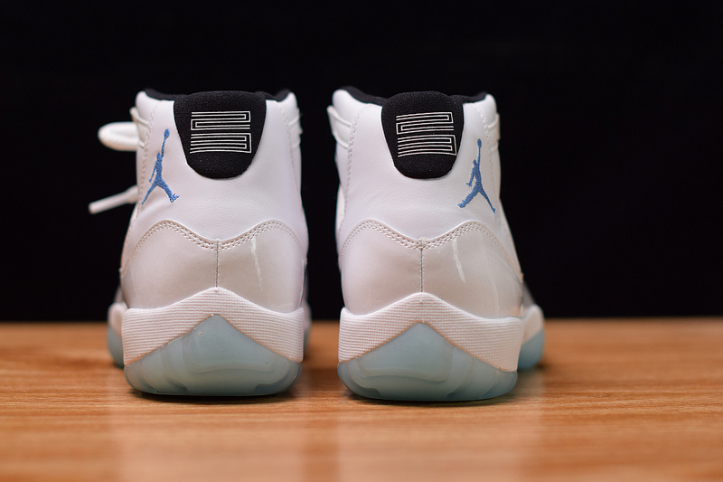 Air Jordan 11 Retro