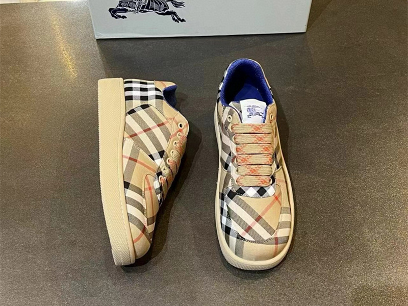 Burberry Check Terrace Sneakers BBR--3005