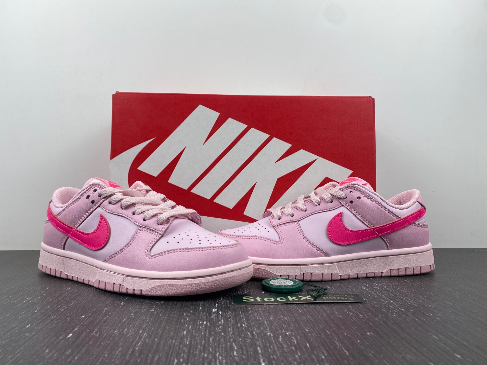 Nike SB Dunk Low PS