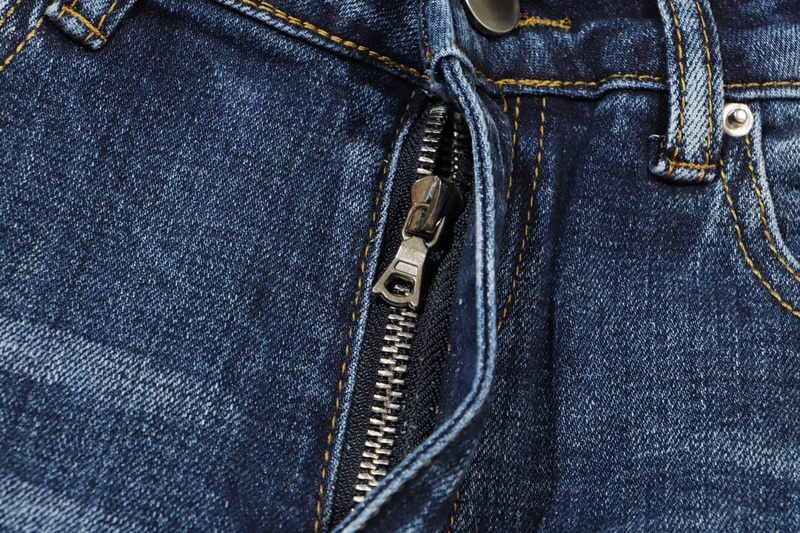 AMIRI pants RI-11