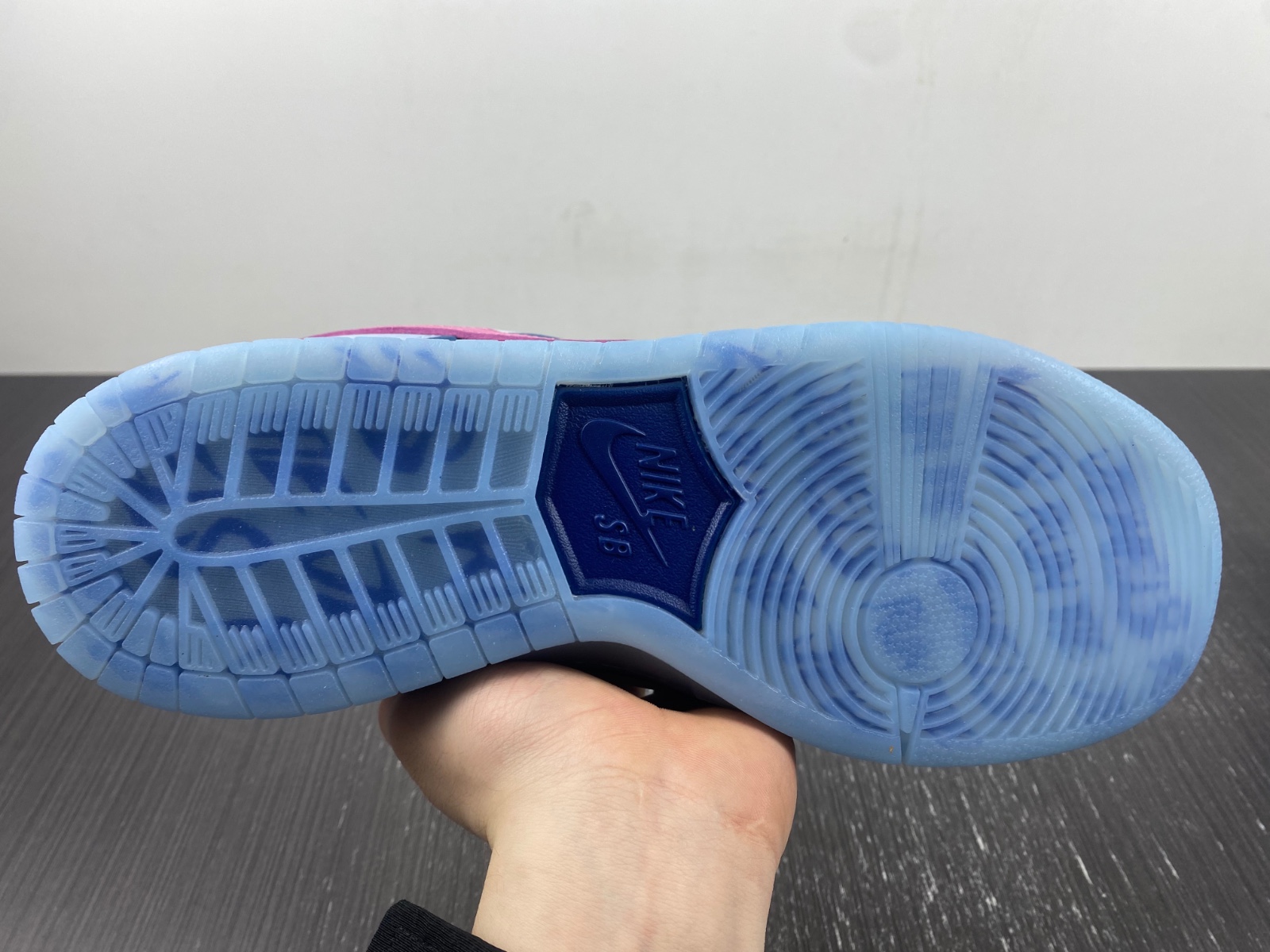 Run The Jewels x Nike SB Dunk Low DO9404-400