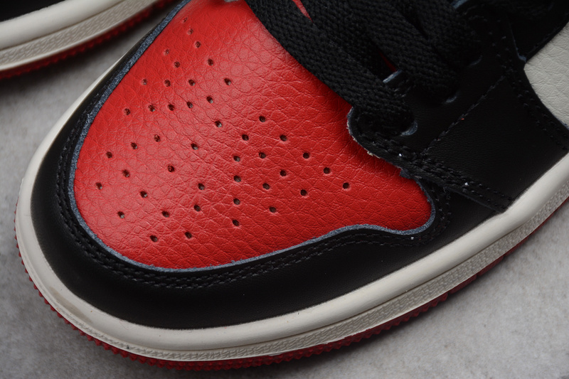 AIR Jordan 1 Retro High Bred Toe KID-555088-610