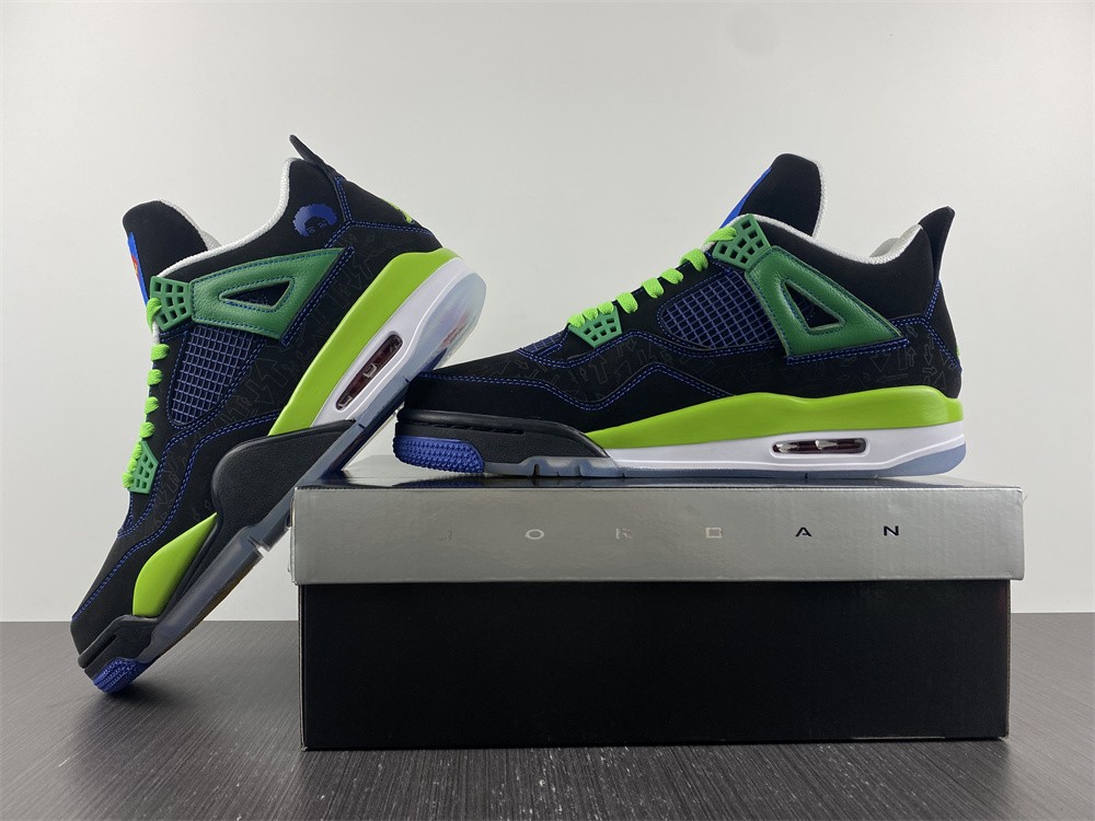 Air Jordan 4 Retro