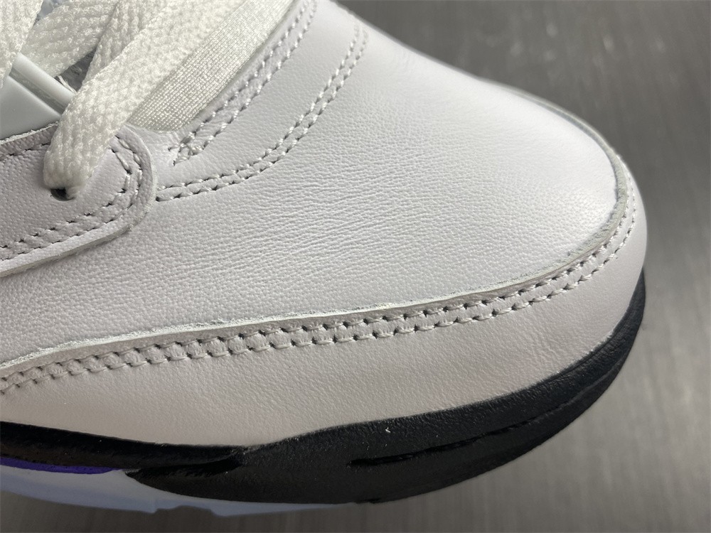 Air Jordan 5 Retro