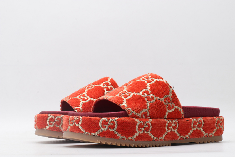 GUCCI WOMEN