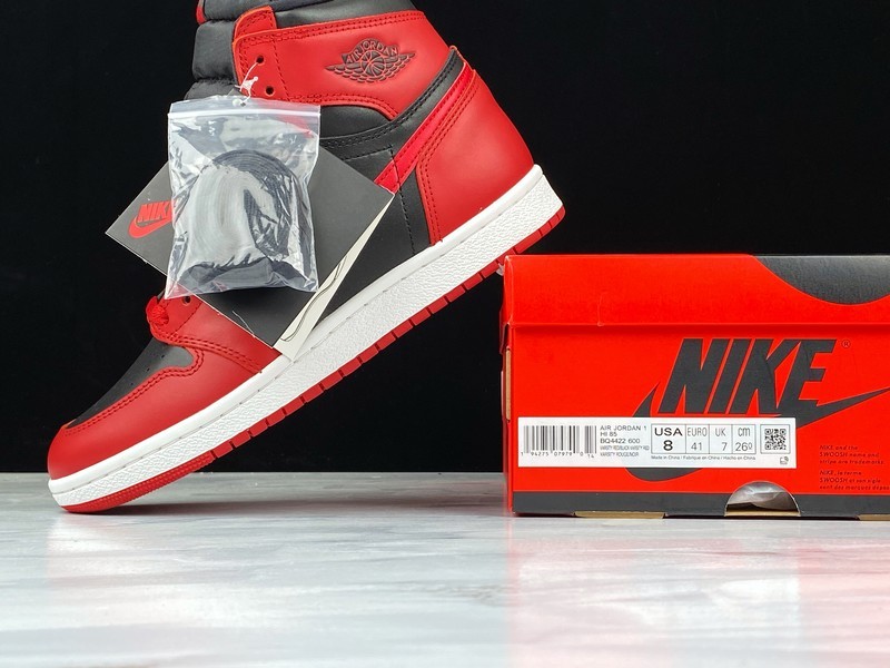 Air Jordan 1 Hi 85 Varsity Red Summit White Black BQ4422-600