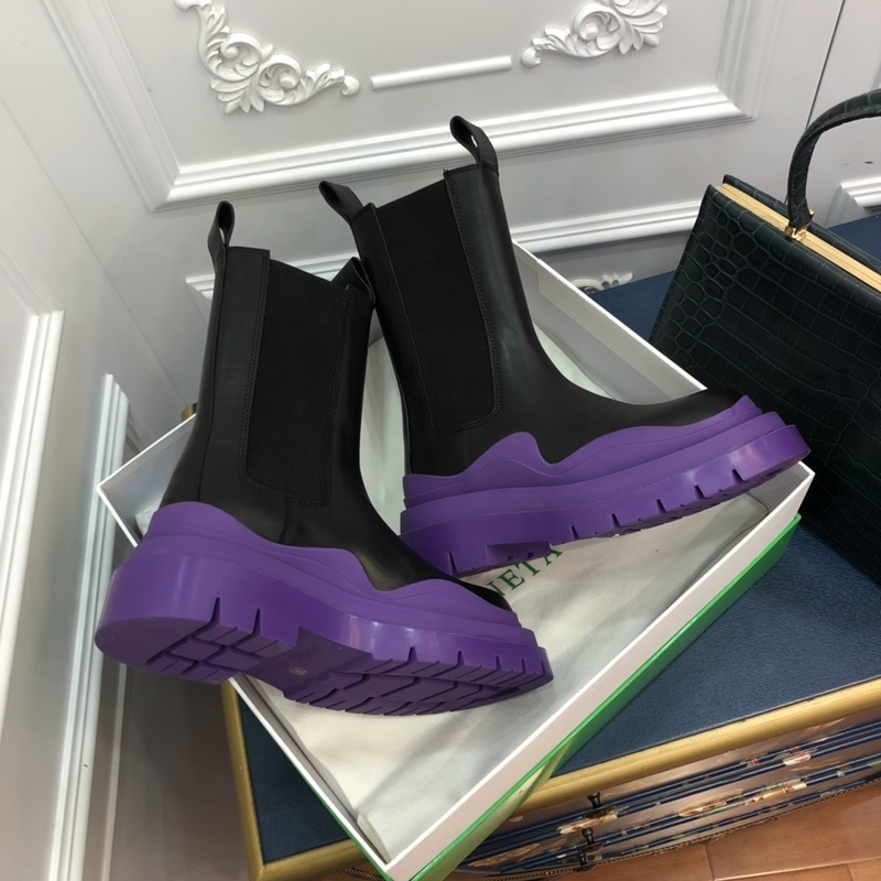 b0tte*a Ven*ta tire leather ankle boots