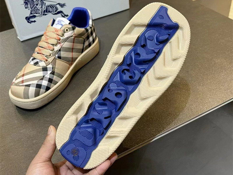 Burberry Check Terrace Sneakers BBR--3005