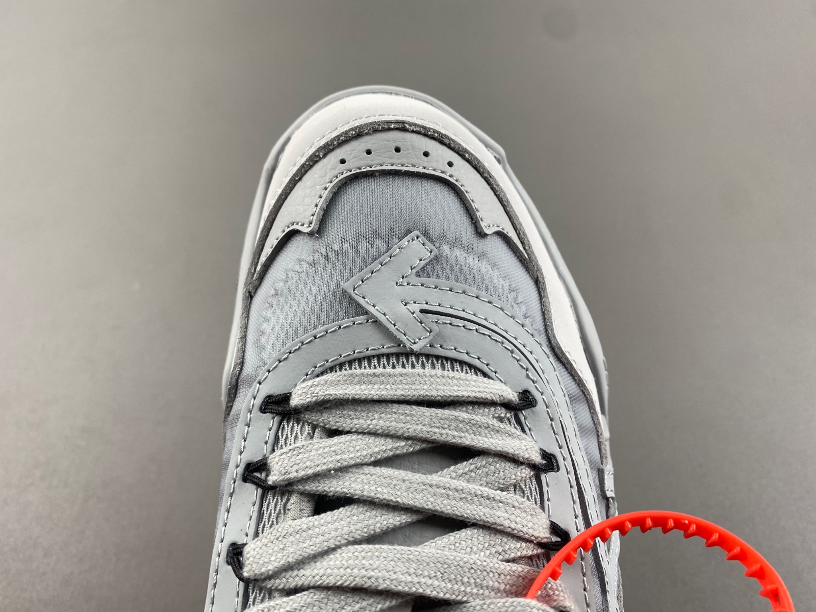 OW C/O ODSY-1000 SNEAKERS
