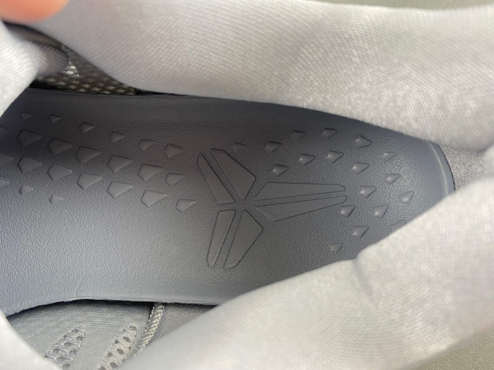 zoom kobe vi ftb kb6 HF9550-002