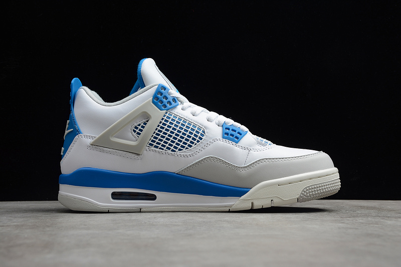 Air Jordan 4 Retro