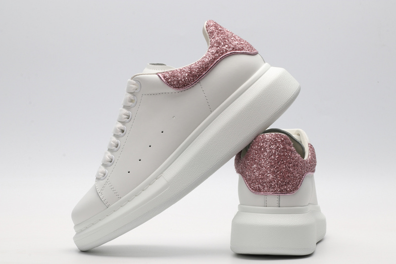 MCQUEEN OVERSIZED SNEAKER