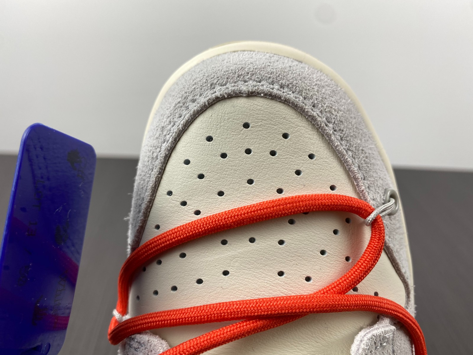 OW x Dunk Low 