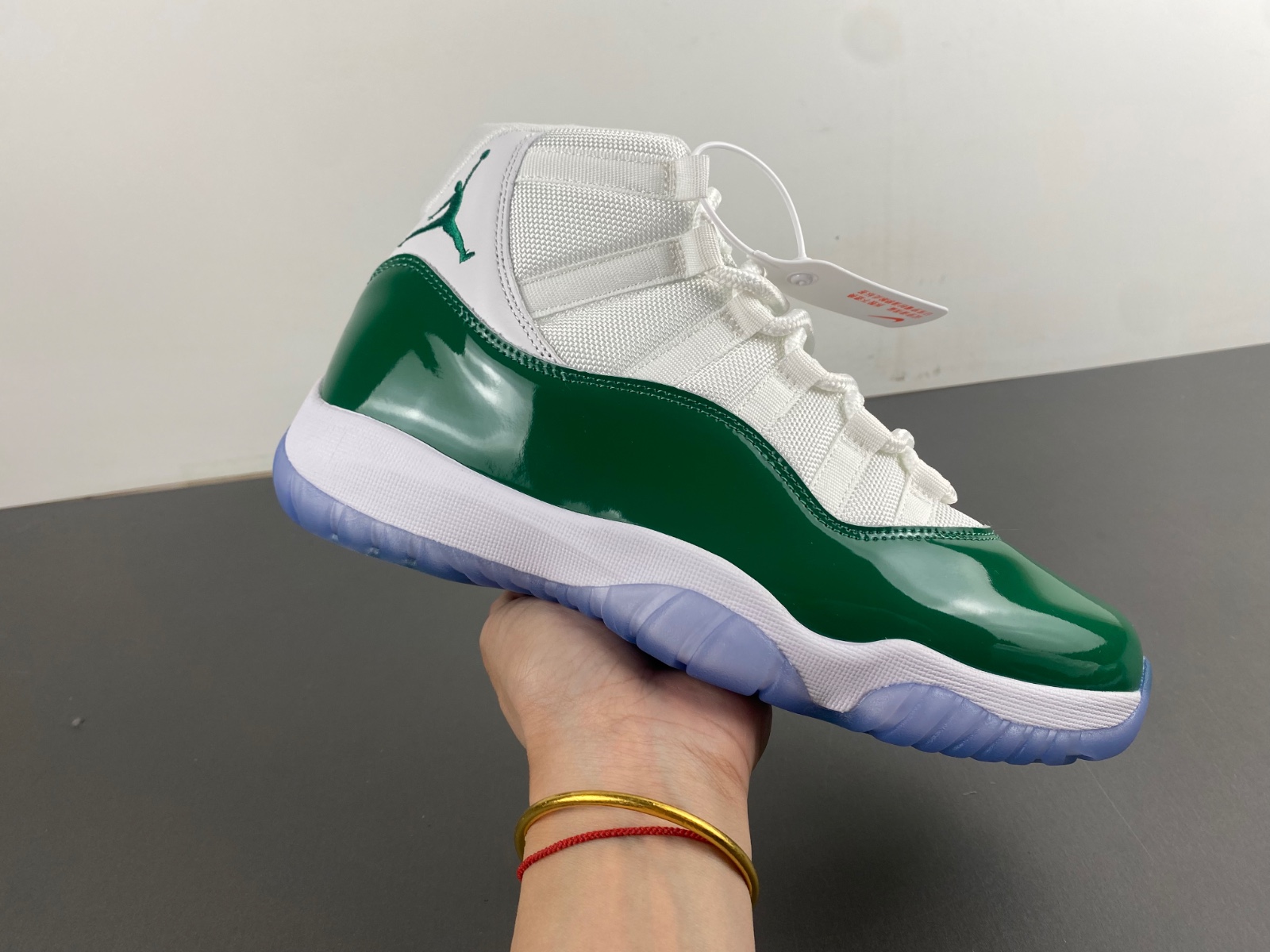 Air Jordan 11 CT8012-113