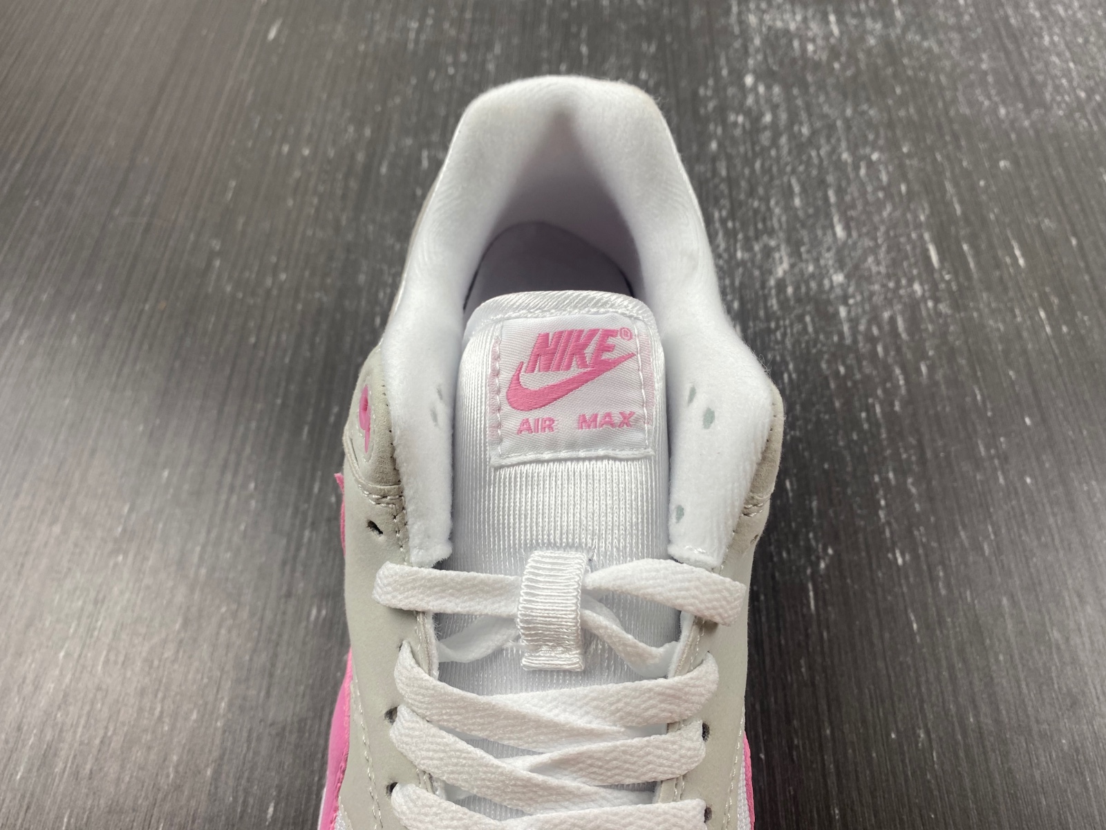 Nike Air Max 1 “Fuchsia Dream” DZ2628-001