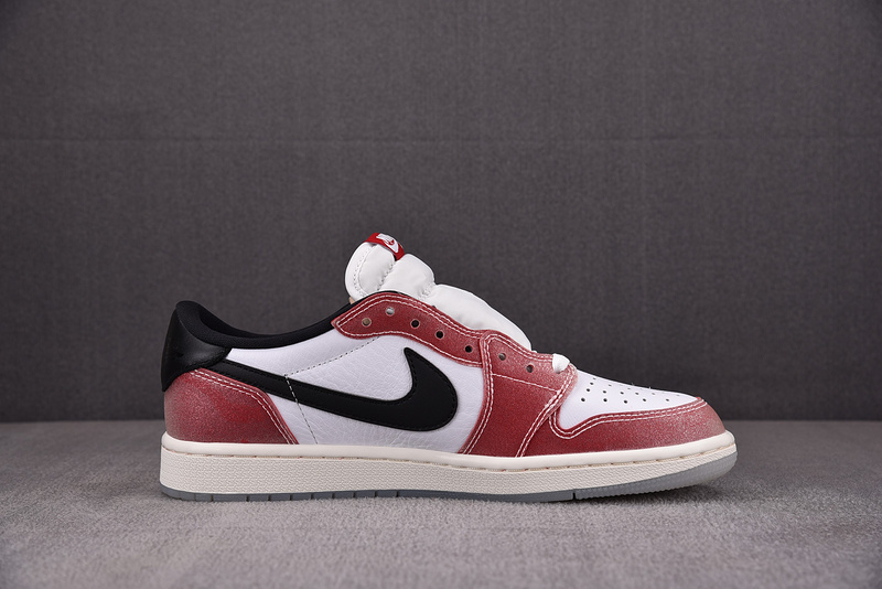 Trophy Room x Air Jordan 1 Low OG 