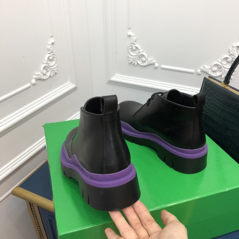 b0tte*a Ven*ta tire leather ankle boots