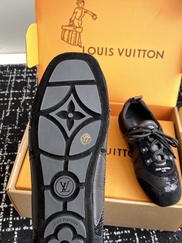 LV Sneakerina