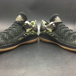 Air Jordan 32