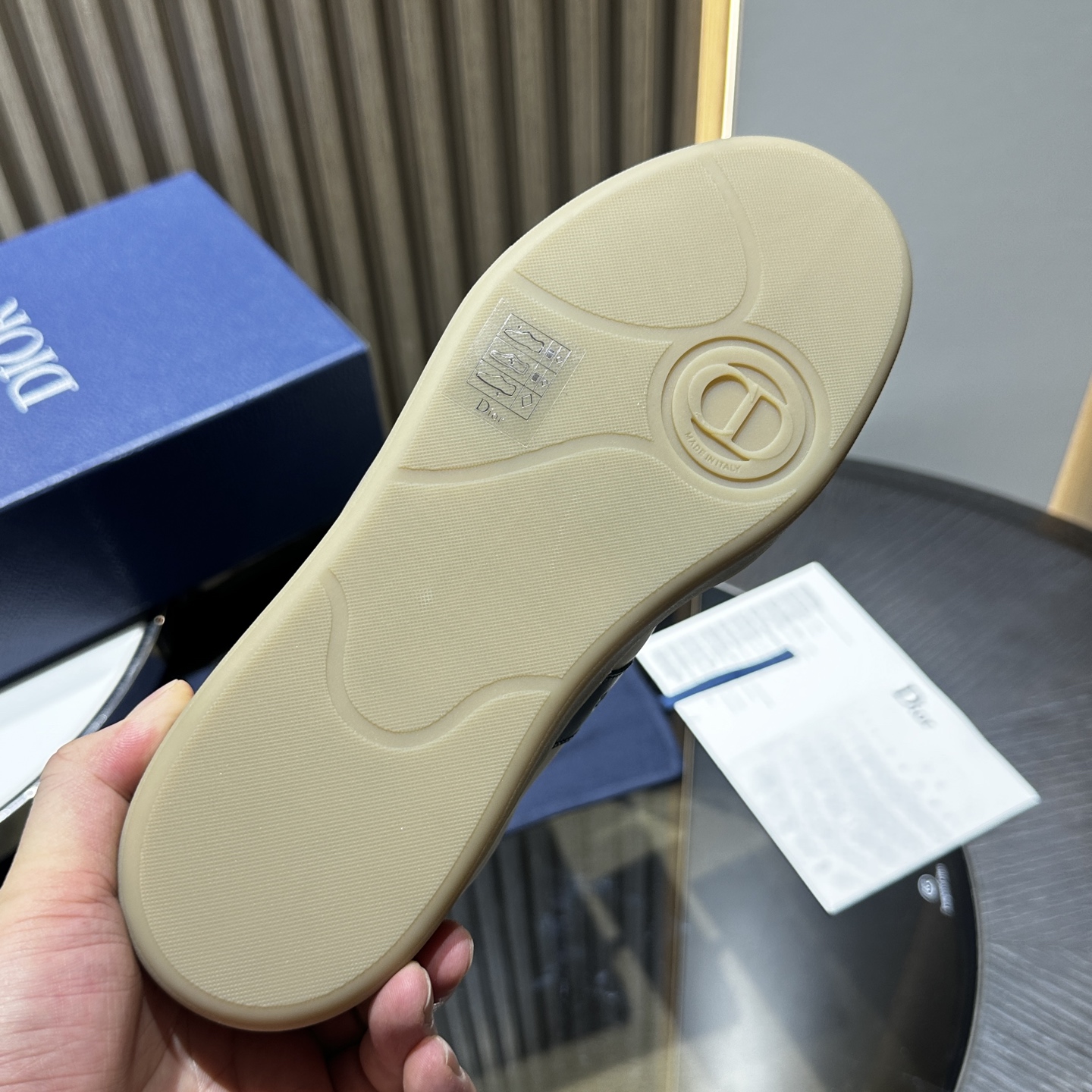 DIOR B01 SNEAKER