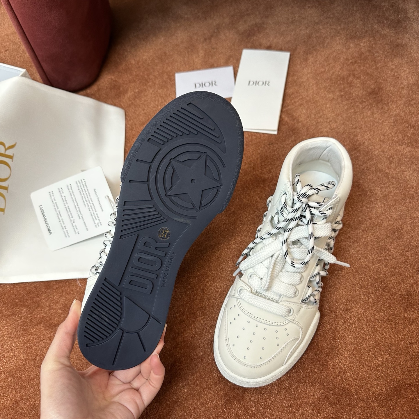 DIOR SNEAKER