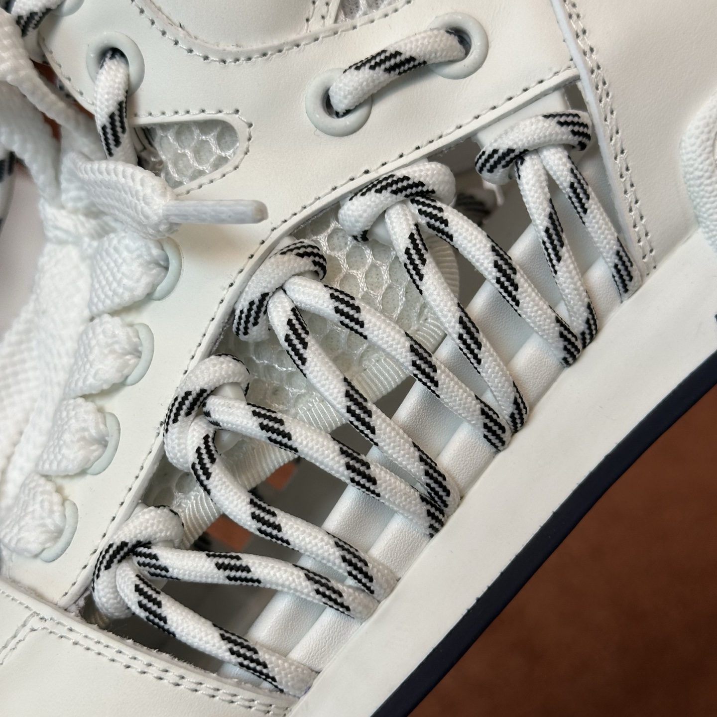 DIOR SNEAKER