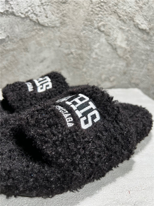 Balenciaga Furry Slide
