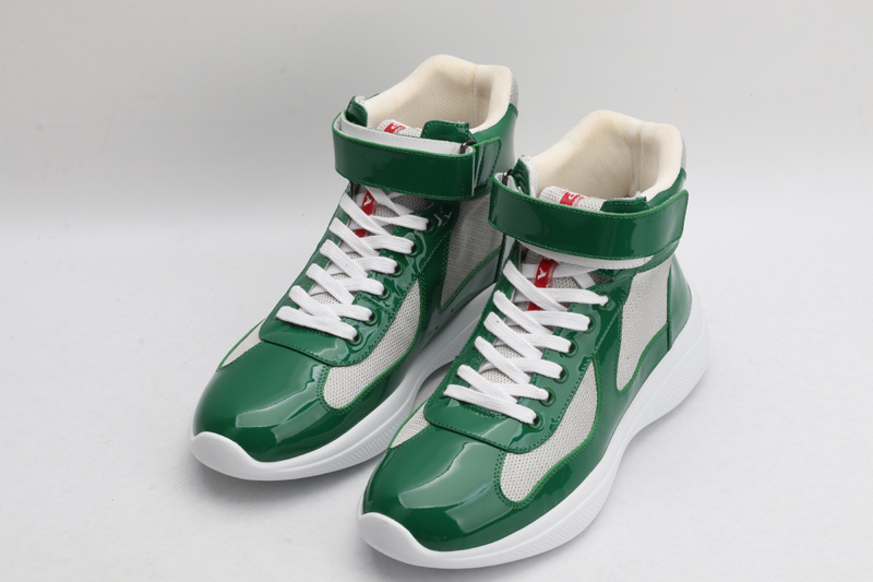 Prada* America