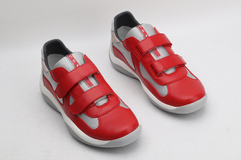 Prada* America