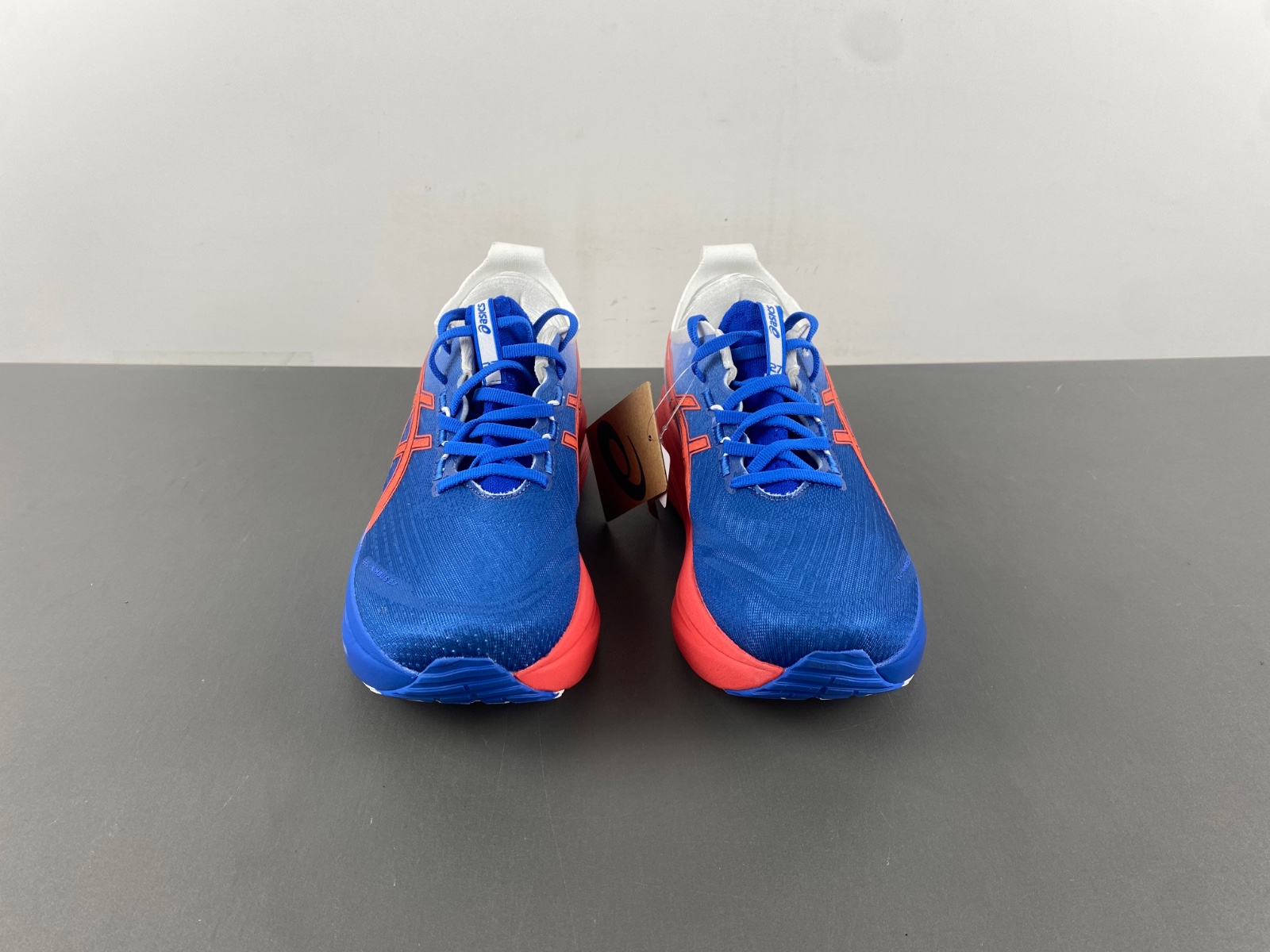 ASICS sneaker