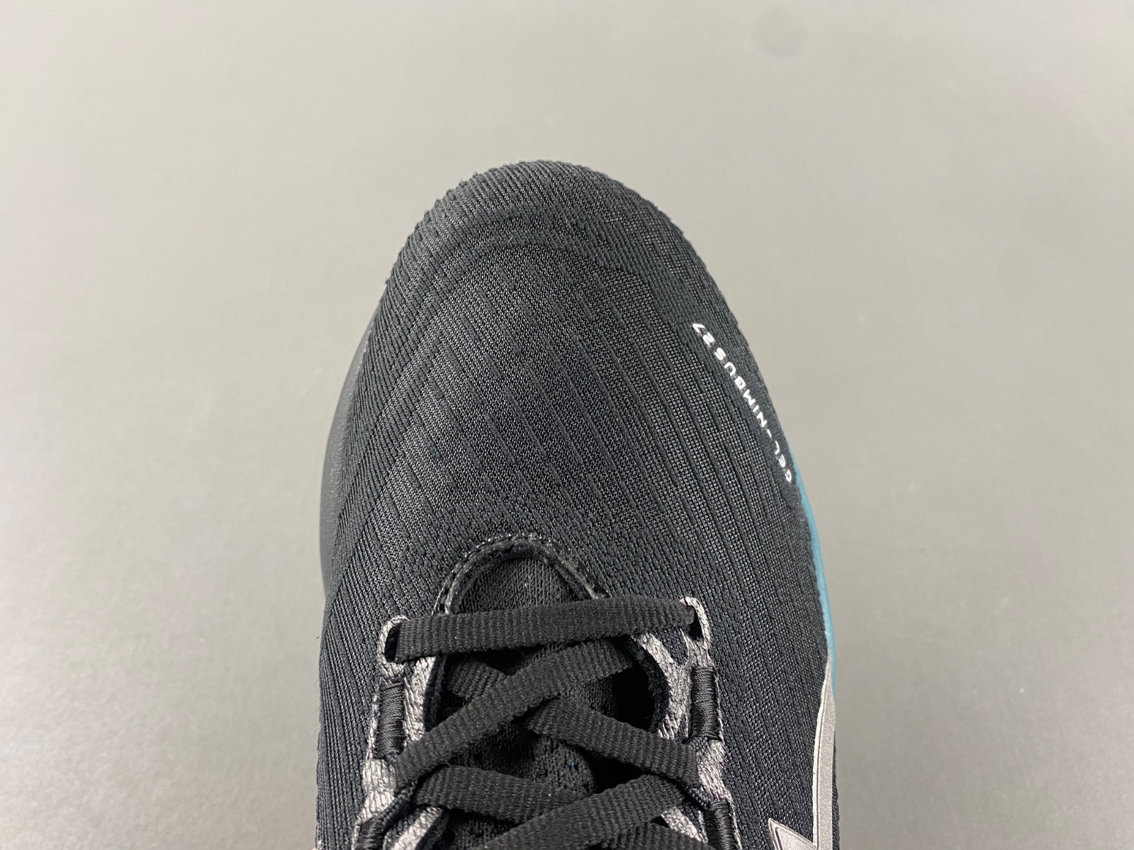 ASICS sneaker