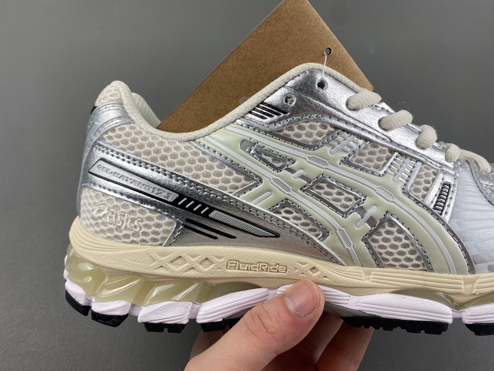 ASICS sneaker
