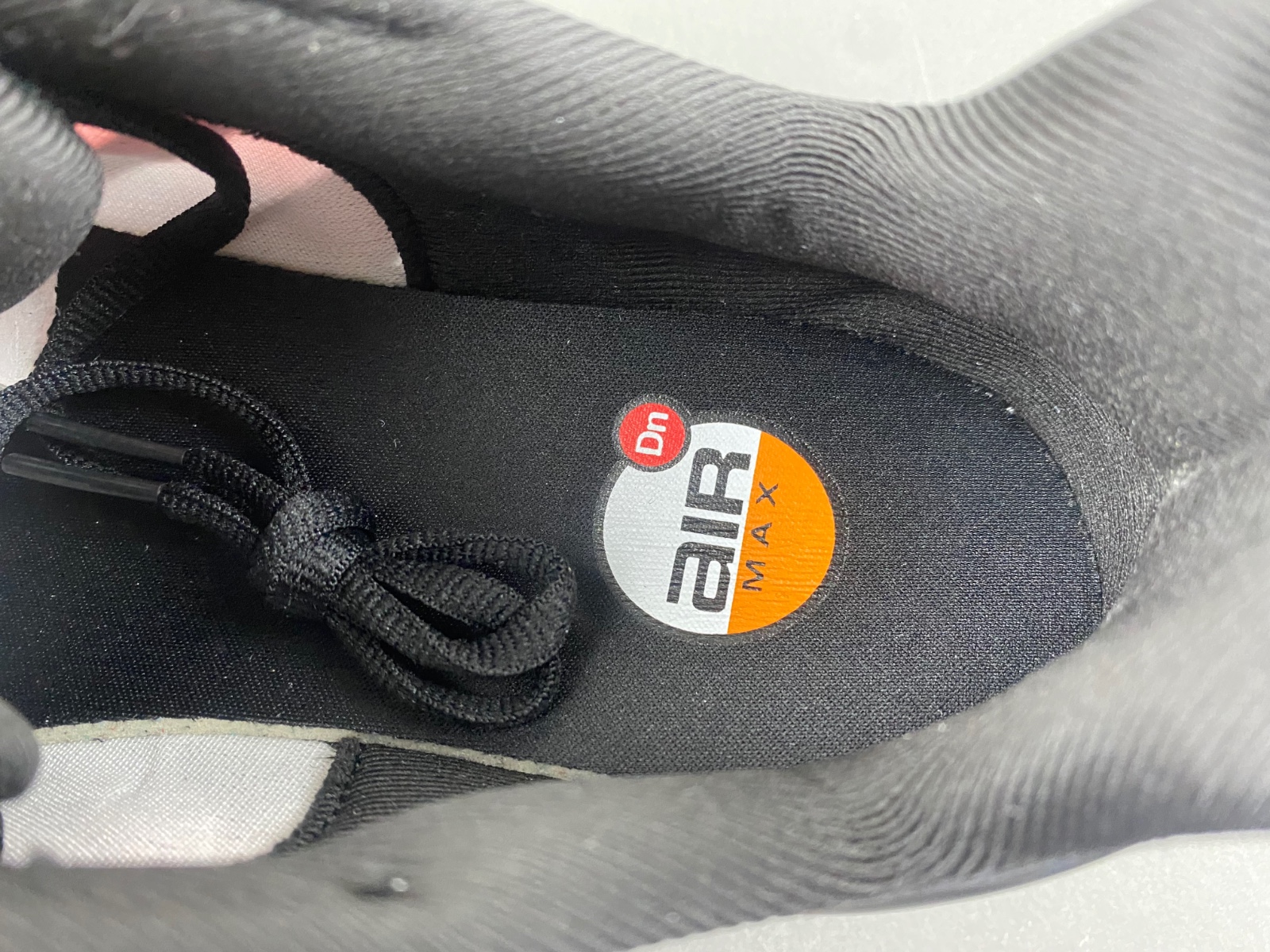 Nike Air Max DN 8