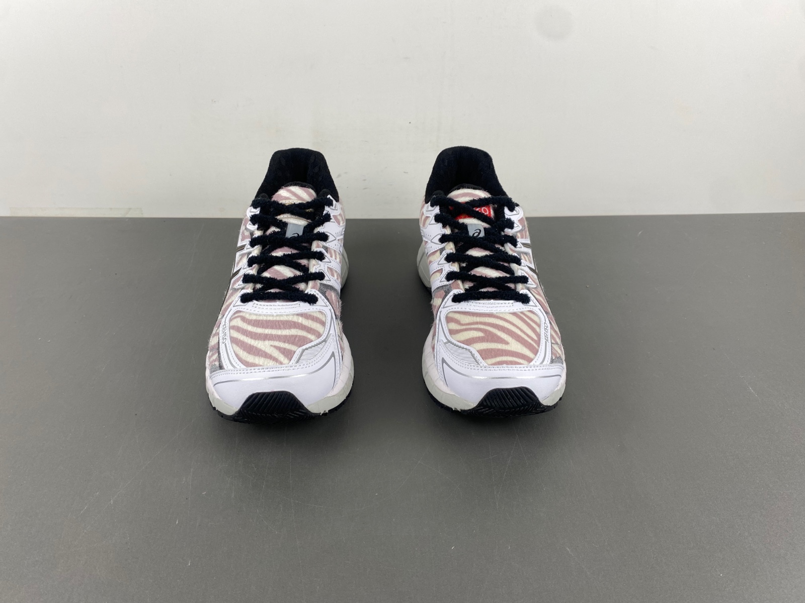 ASICS sneaker