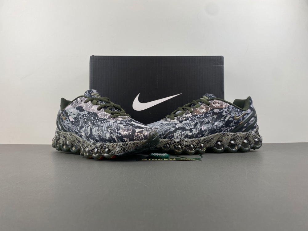Nike Air Max DN 8